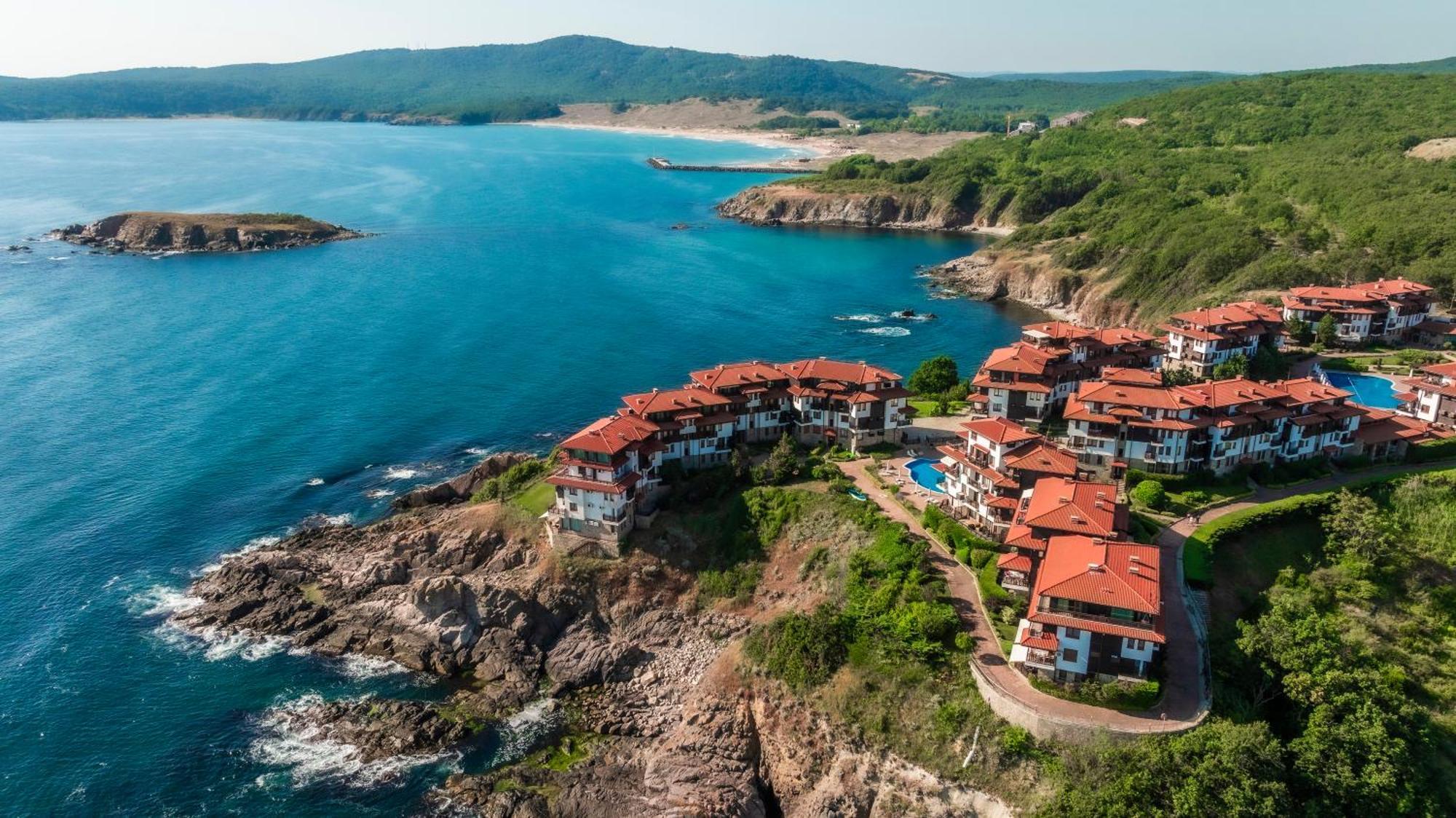 Saint Thomas Holiday Village سوزوبول المظهر الخارجي الصورة